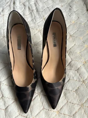 New Guess Leopard Print Pointed-Toe Stiletto Heels in Black and Brown size 6M thumbnail 3