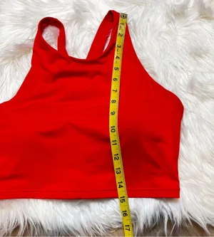 Athleta Conscious Crop A-C Cup Sports Top. Size Medium. thumbnail 9