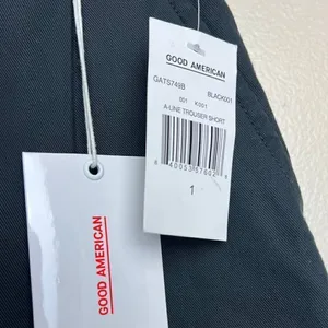 Good American A-Line Trouser Boss Short NWT Sz. 1 (US S) thumbnail 4