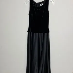 Vintage Tadashi‎ Velvet Dress Black thumbnail 4