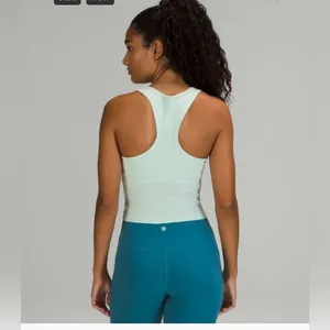 Lululemon tank thumbnail 2
