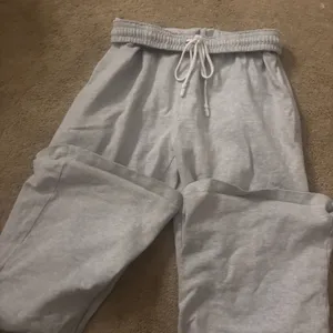 Brandy Melville Sweatpants thumbnail 1