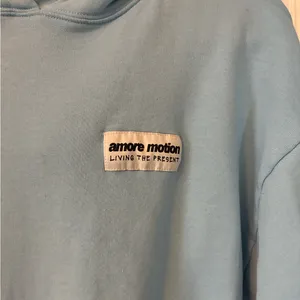Women Blue Pacific Republic hoodie with black writing. Size M #amoremotion thumbnail 3