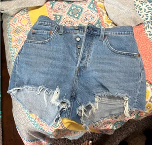 Levi’s 501 Shorts thumbnail 1