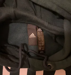 Adidas Hoodie thumbnail 3