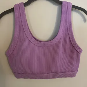 ALO Yoga Wellness Bra in Pink Lavender, Size Small, Like New! thumbnail 3