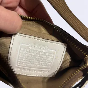 Brown Coach crossbody bag thumbnail 4