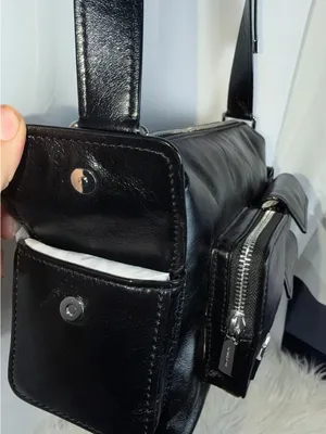 Michael Kors Black Leather Messenger Bag with Front Pocket Details thumbnail 4