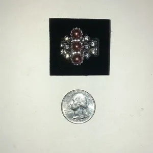 Elegant Three-Stone Faux Pearl and Crystal Statement Ring - Silver Tone thumbnail 3
