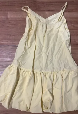 Butter yellow dress  thumbnail 2