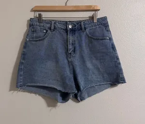 White fox Casual Washed Blue Denim Cutoff Shorts thumbnail 1