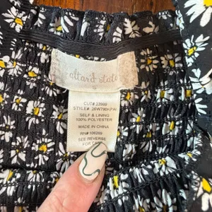 Altar'd State Black Daisy Floral Smocked Puff Sleeve Mini Dress Small 26W790KPAI thumbnail 3