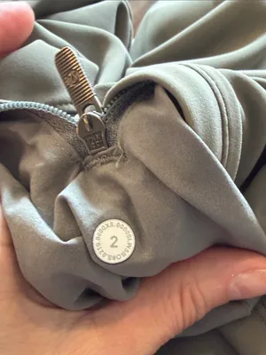 lululemon athletica‎ on the move Cropped Straight-Leg Pants in Olive thumbnail 6