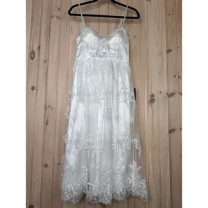 NWT Lulus My Darling Daydreamer White Lace Bustier Midi Dress Cocktail Size S thumbnail 2