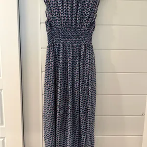 Max Studio Navy Printed V-Neck Smocked Maxi Dress NWT thumbnail 7