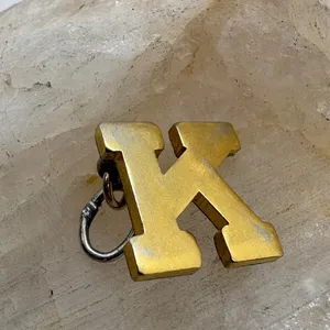 Vintage Jostens Kansas Letter‎ K Charm Gold Tone Initial Pendant Magnetic 0.97g thumbnail 2
