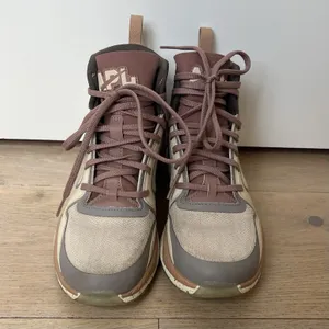 APL Techloom Defender Sneakers Hi Top Women's Size 6 Tan Brown Plum thumbnail 5