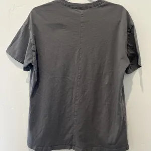 Tres Bien Gray T-Shirt Western Queen Graphic Dolly Parton theme Oversized Medium thumbnail 7