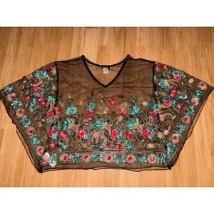 Rachel Zoe Floral Embroidered Sheer Crop Top V-Neck Boho Black Whimsical Goth thumbnail 5