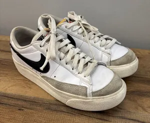 Nike Blazer Platform Sneakers Shoes White Black Women’s thumbnail 1