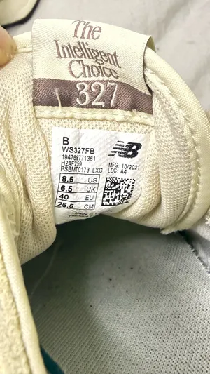 New Balance 327 Suede Women Sneakers Shoes Size 8.5 thumbnail 9