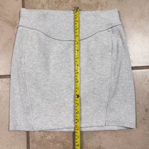 Scuba High-Rise Mini Skirt Heather Grey Size M thumbnail 6