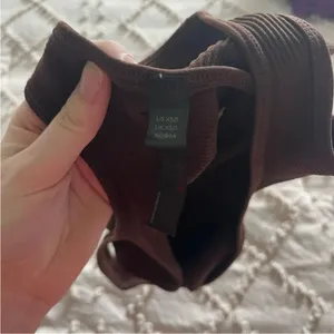 Urban Outfitters Brown Ribbed Top thumbnail 4