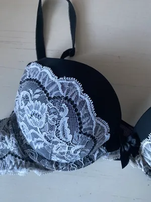 Y2k Victoria’s Secret black satin push up bra with white lace detailing 34A thumbnail 2