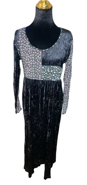VTG Judy’s Black Velvet Patchwork Whimsigoth 90s Long Sleeve Maxi Dress Dark Rom thumbnail 1