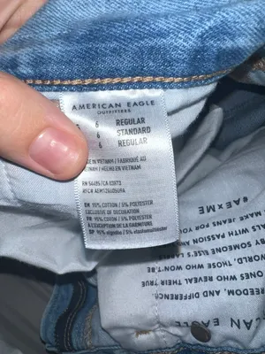 American Eagle Outfitters Moms Jeans thumbnail 4