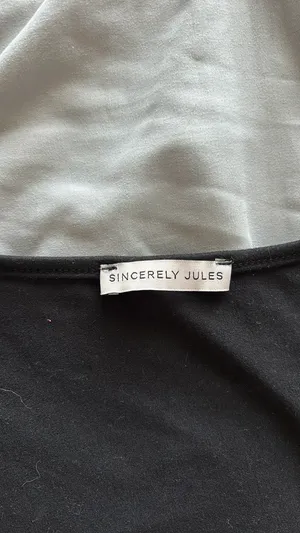 Sincerely Jules Top thumbnail 2