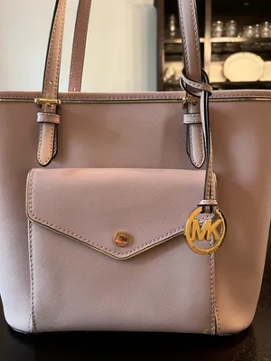 Michael Kors Purse thumbnail 2
