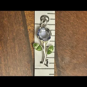 925 Sterling Silver Flower F20 Pendant Blue thumbnail 2