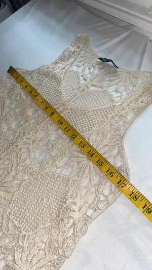 Contemporary Style blouse sleeveless knitted lace size medium thumbnail 5