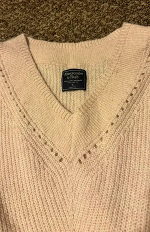 Abercrombie Sweater thumbnail 2