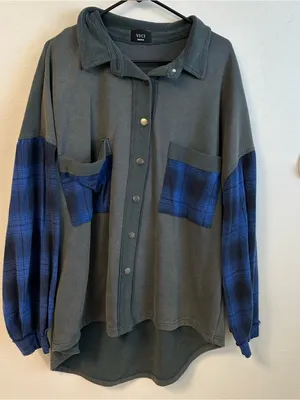 Vici Slate Gray Knit-Trim Button Front Top thumbnail 1