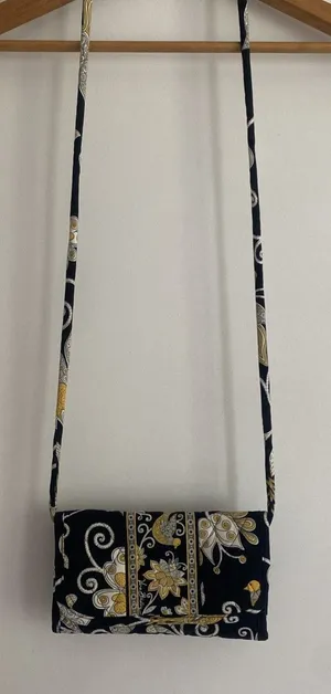 VERA BRADLEY Hanging Wallet Purse Crossbody bag Black Yellow White Small thumbnail 1