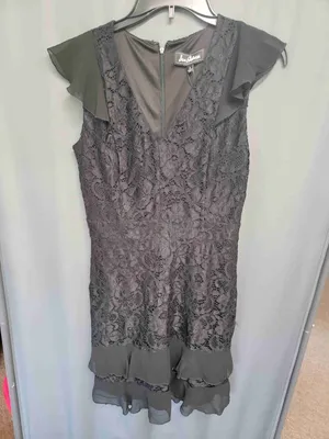 Sam Edelman Black Lace Ruffle Hem Cap Sleeves Cocktail Dress Size 8 b57 thumbnail 1