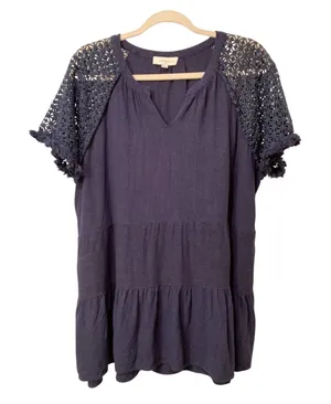 Umgee+ Plus Linen Cotton Blend Crochet Sleeve Navy Blue Tunic Top Size 1XL EUC thumbnail 1