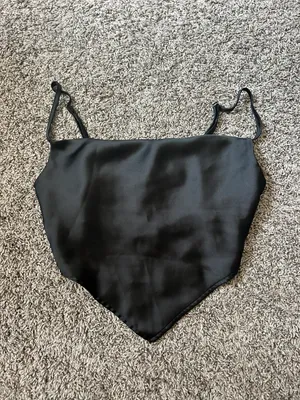 Forever 21 Black Top thumbnail 1