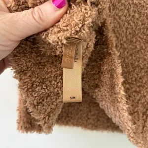 SKIMS Boucle Knit Sleeveless Cropped Tank Top Camel Brown S/M thumbnail 3