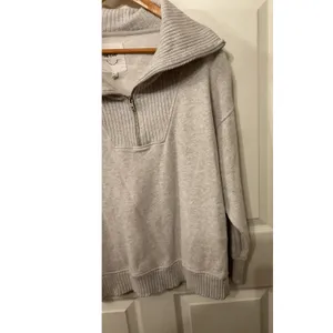 Aerie Down to Earth 1/4 Zip Sweatshirt Women's XS Gray Oversized Pullover thumbnail 8