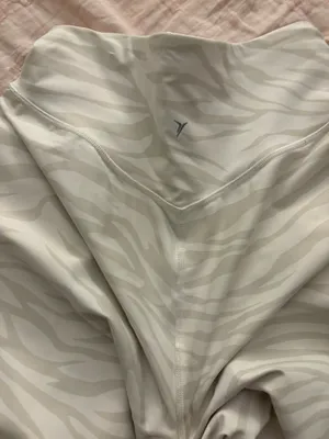 Old Navy Joggers thumbnail 3