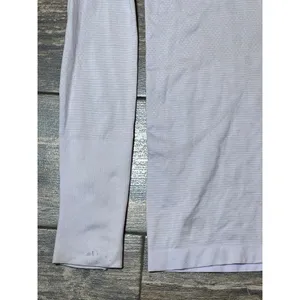 Lululemon Swiftly Long Sleeve Shirt 2.0 Size 10 Lavender Athletic Top Light FLAW thumbnail 3