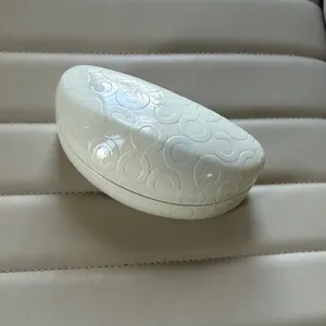 Vintage Coach Brown White Sunglasses Case Glassrs Holder Snaps Close thumbnail 2