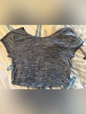 Hollister Blue Heathered Scoop Neck Cropped Split Back Tee NWT thumbnail 2