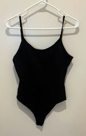 Black spaghetti strap bodysuit Size M thumbnail 1