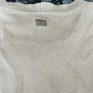90s Nike Crewneck thumbnail 6