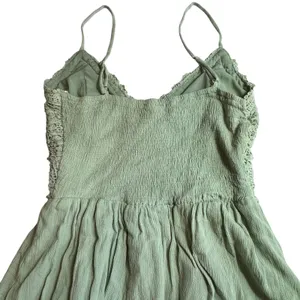 Privy‎ Sage Green Crochet Hi Lo Dress Womens Small Cami Strap Smocked Boho Lace thumbnail 5