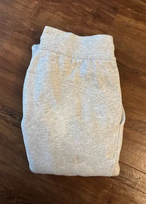 Lululemon Sweatpants thumbnail 2
